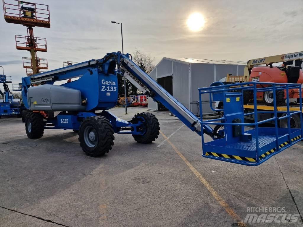 Genie Z 135/70 Piattaforme a braccio articolato