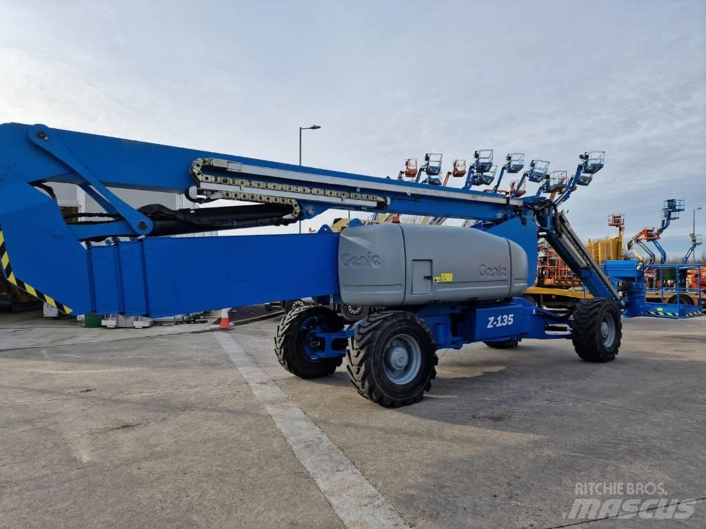 Genie Z 135/70 Piattaforme a braccio articolato
