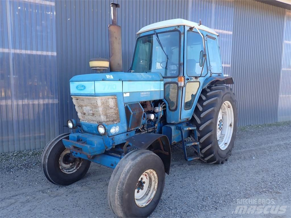 Ford 7710 Trattori