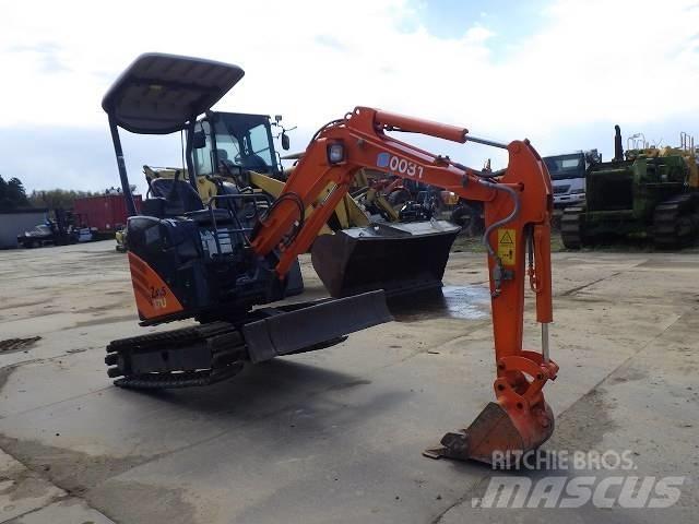 Hitachi ZX 17 U-2 Miniescavatori