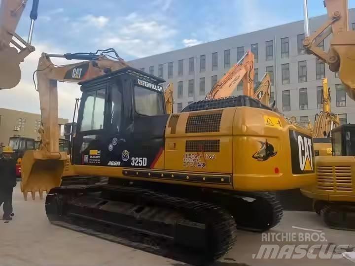CAT CAT325D Escavatori medi 7t - 12t