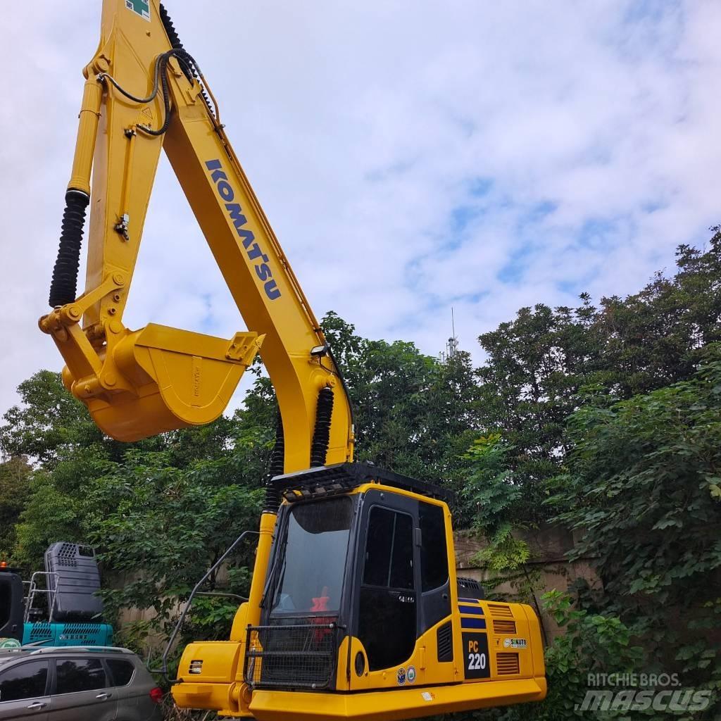 Komatsu PC 220-7 Escavatori cingolati