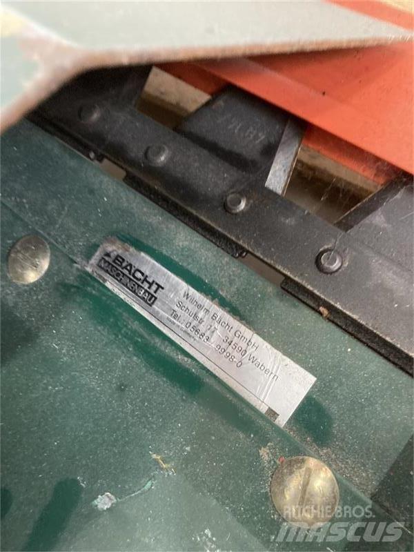 CLAAS BACHT SIDEKNIV Accessori per mietitrebbiatrici