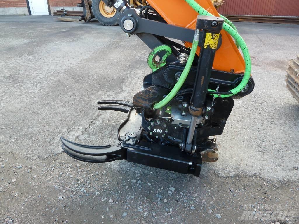Doosan DX140LC-5 Escavatori cingolati