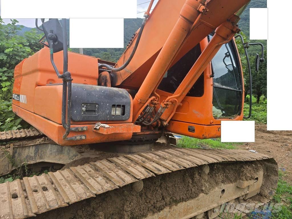 Doosan DX 220 LC-9 Escavatori cingolati