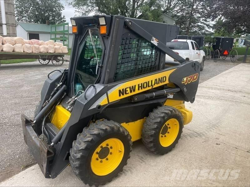New Holland L 170 Mini Pale Gommate