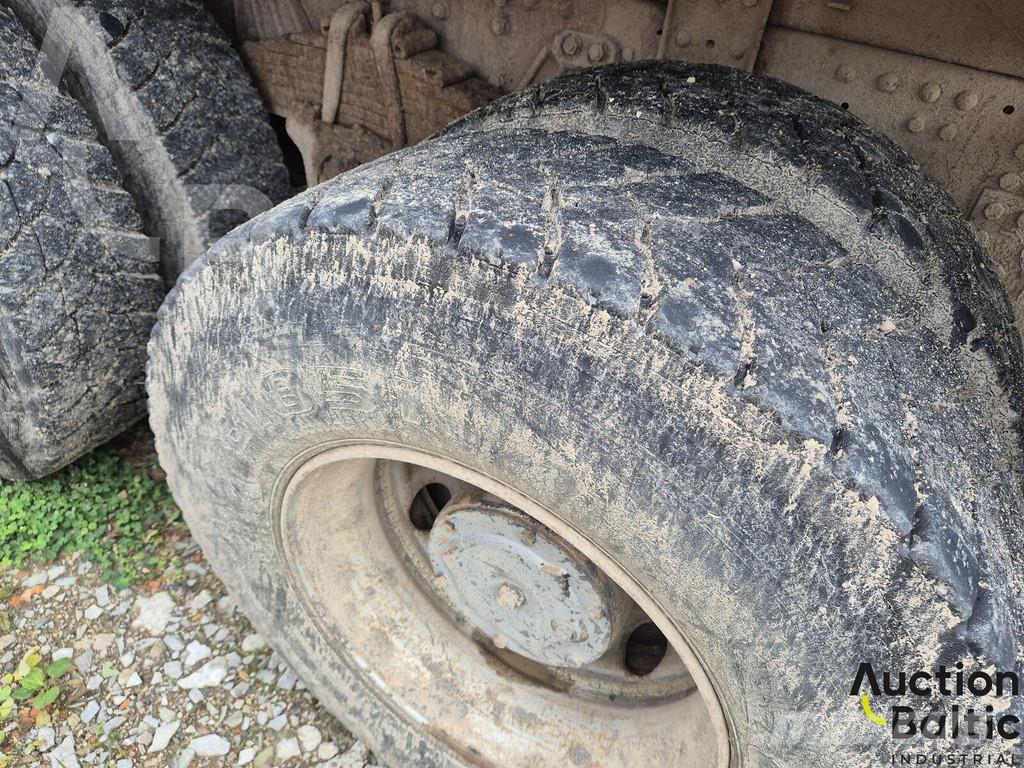 Iveco 260-34 Cisterna