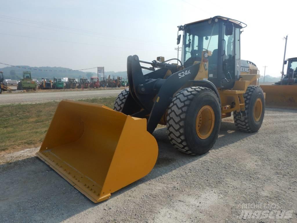 John Deere 524K Pale gommate
