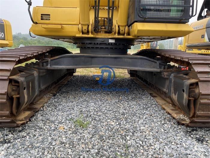 Komatsu PC450-8 Escavatori cingolati