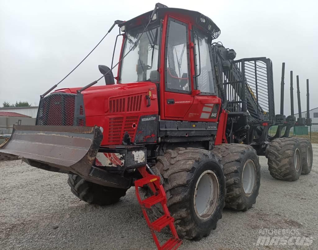 Komatsu 845 Forwarder