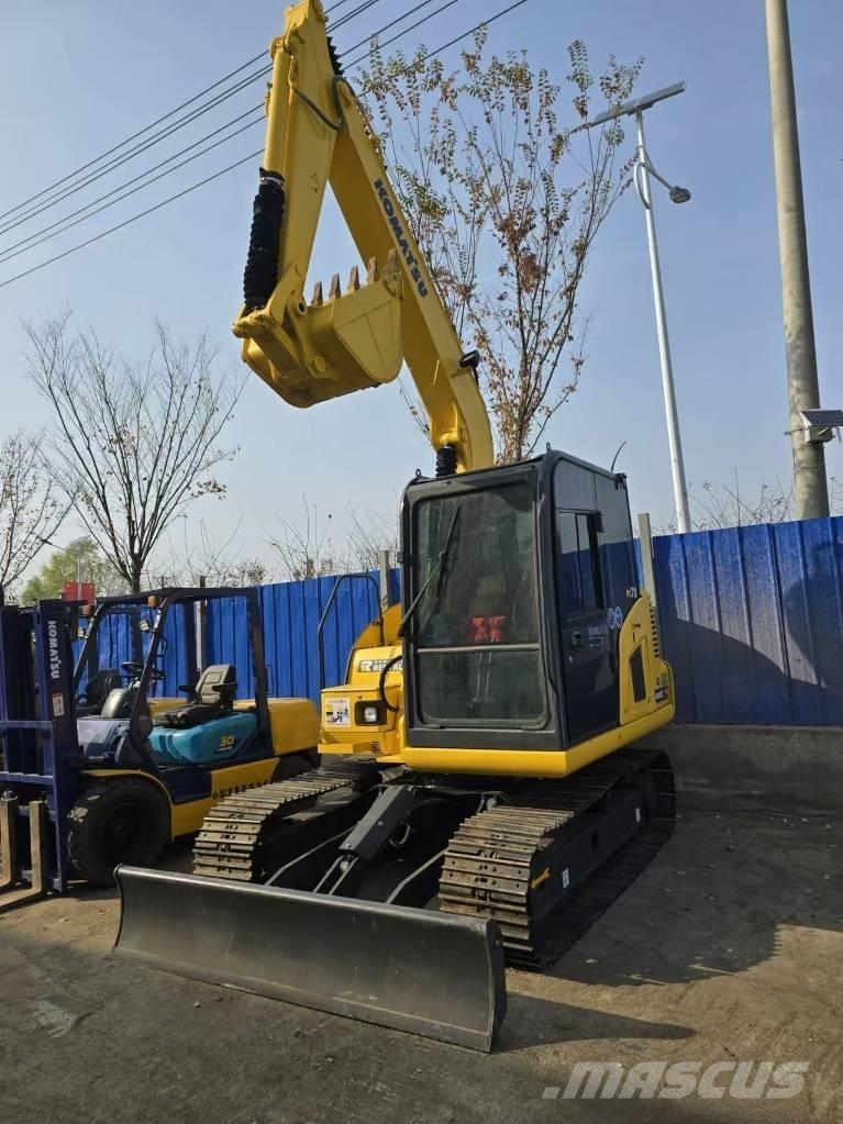 Komatsu PC 70 Miniescavatori