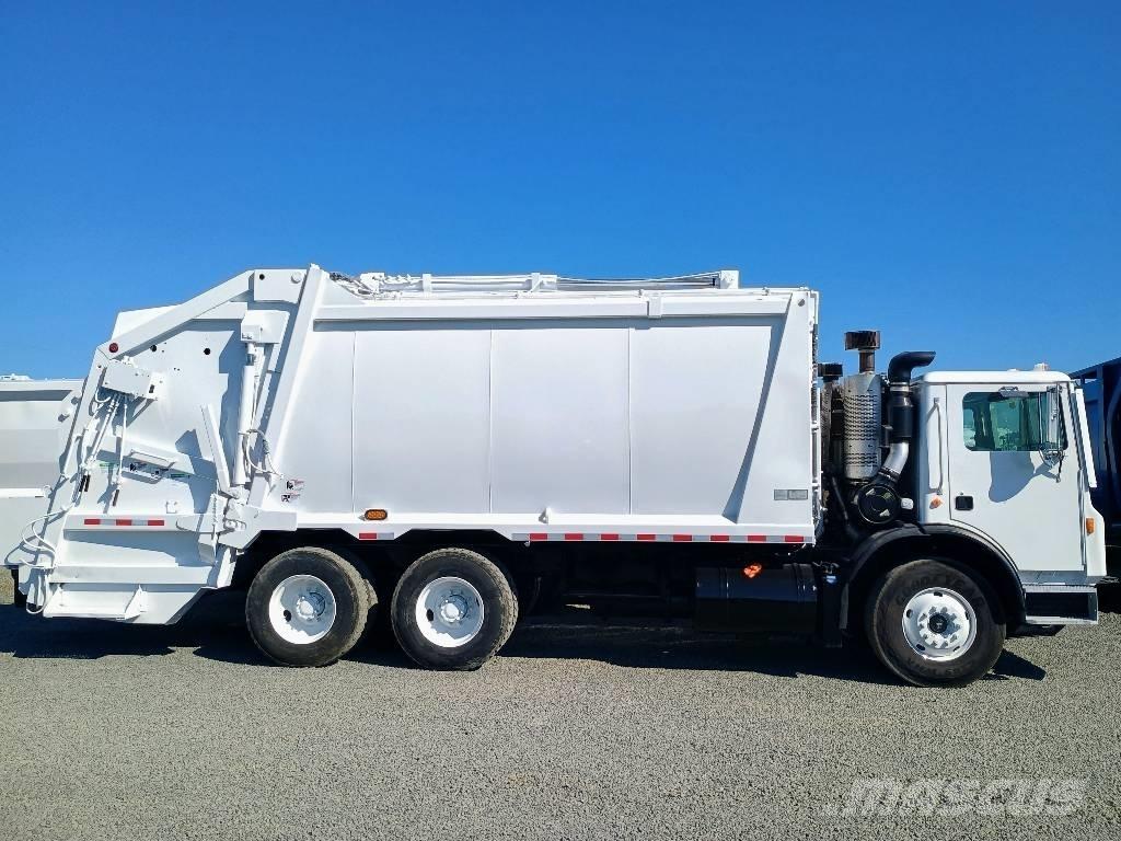 Mack MRU Camion dei rifiuti