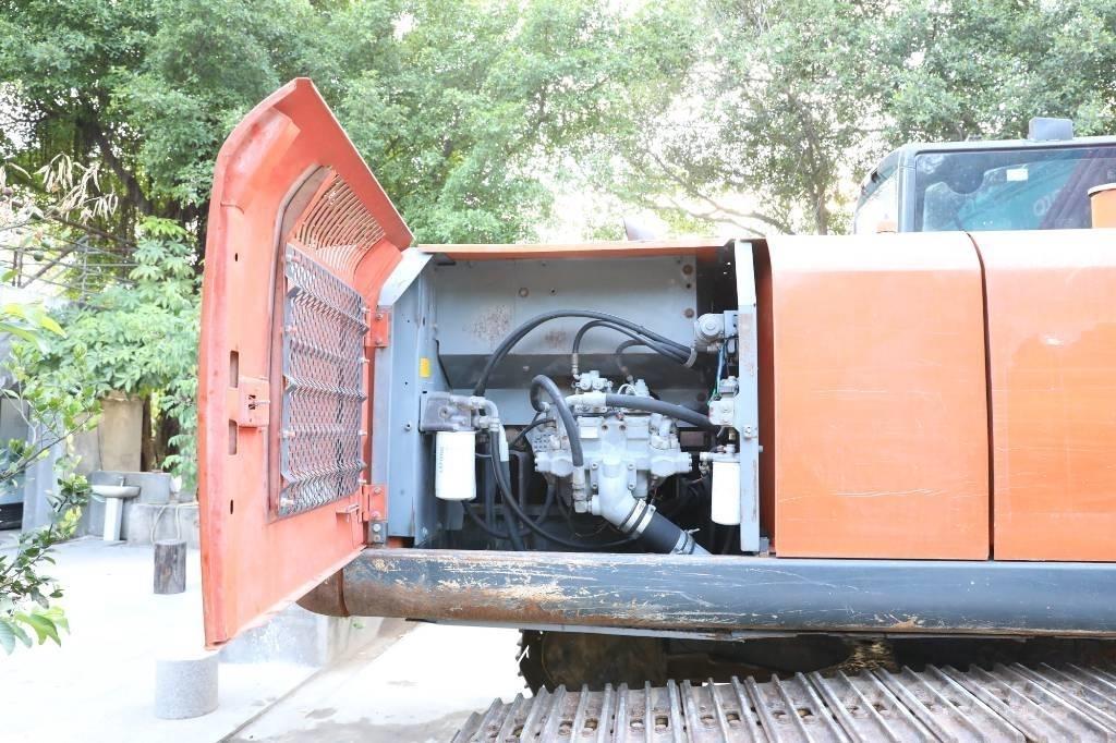 Hitachi ZX 210 LC-6 Escavatori cingolati