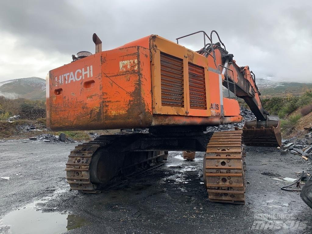 Hitachi 670 LCH-3 Escavatori cingolati