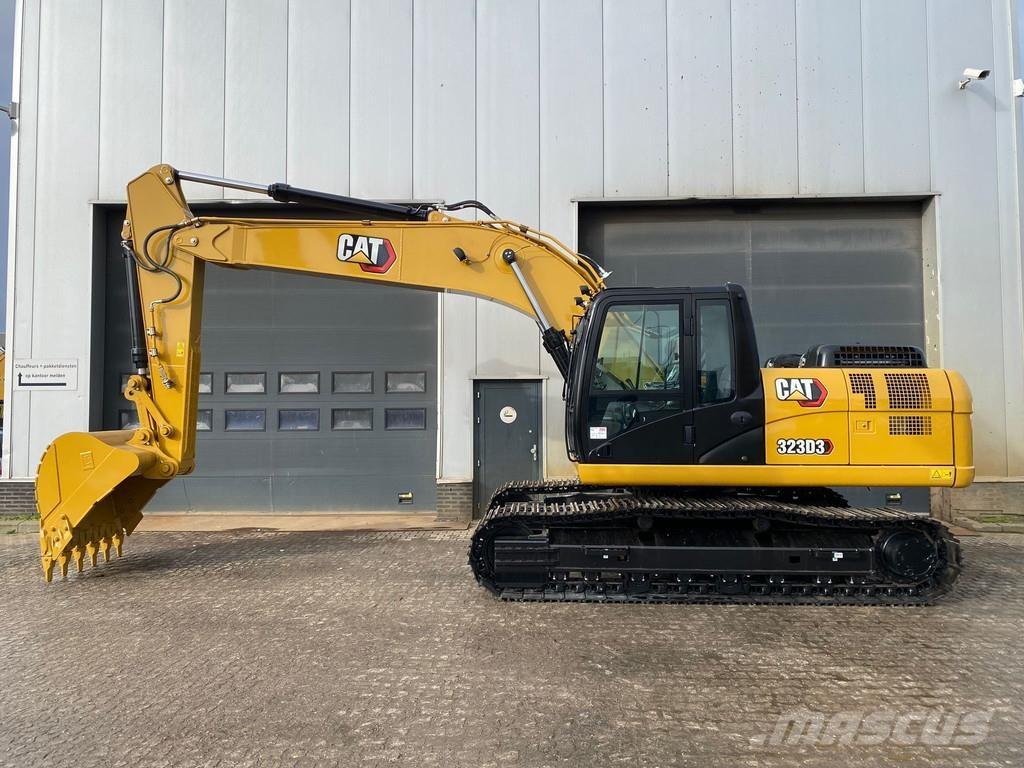 CAT 323D3 Escavatori cingolati