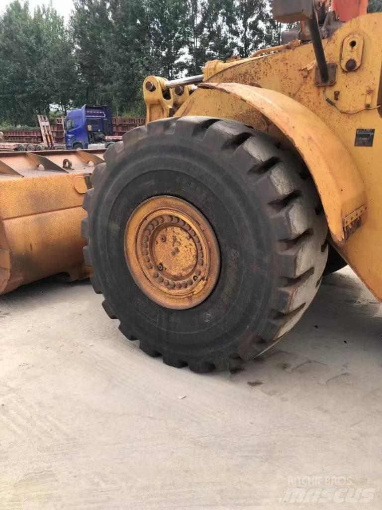 CAT 980 H Pale gommate