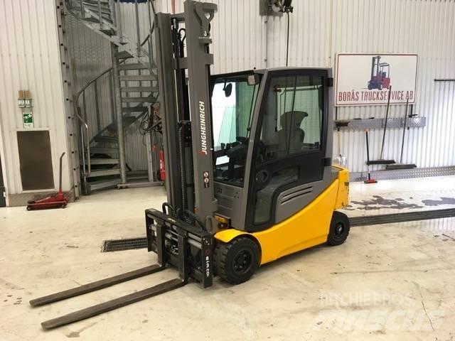 Jungheinrich EFG 320 Carrelli elevatori elettrici