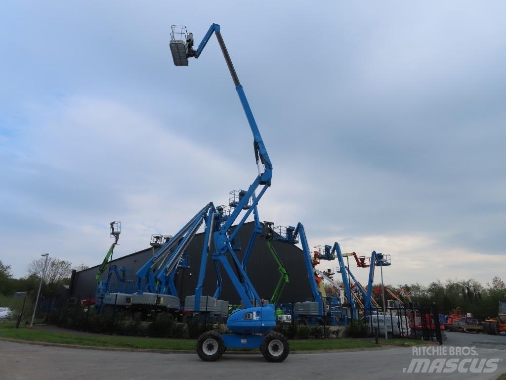 Manitou 200 ATJ Piattaforme a braccio articolato