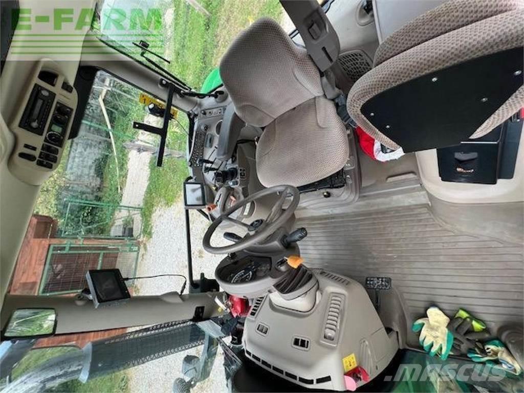 John Deere 6115R Trattori