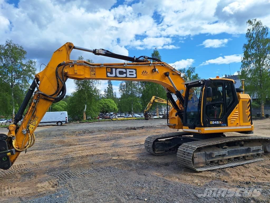 JCB 245 XR LC Escavatori cingolati