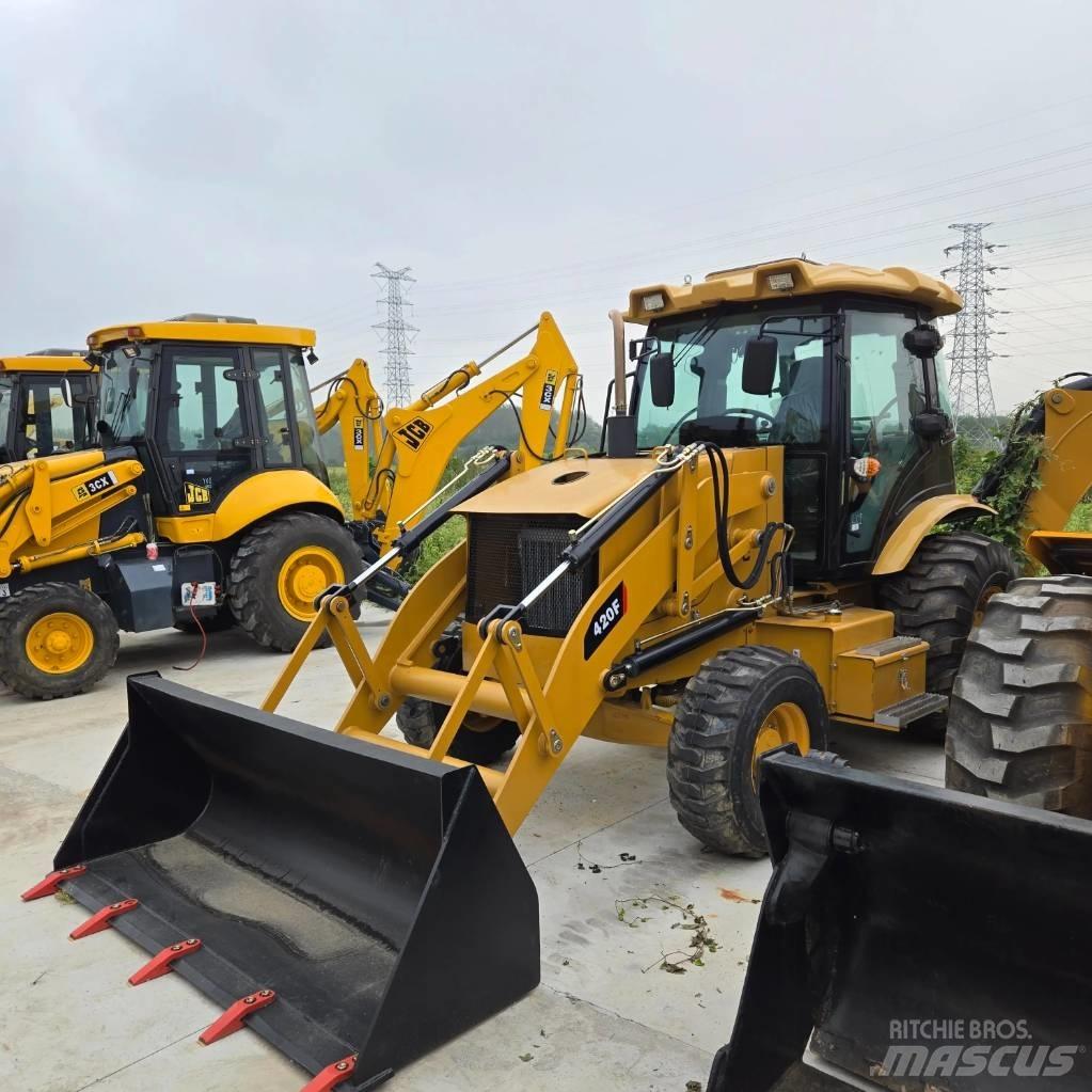 CAT 420F Terne