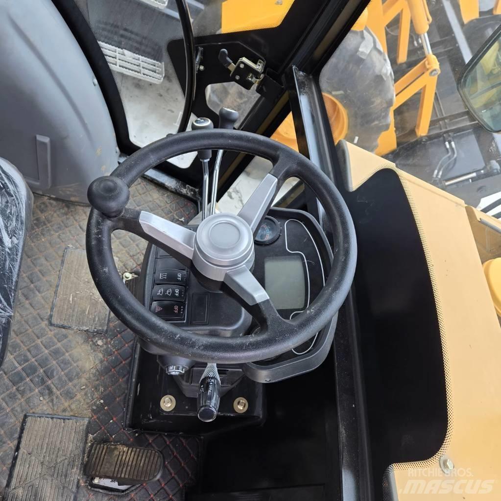 CAT 420F Terne