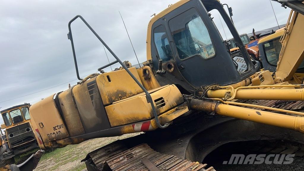Komatsu PC 240 NLC Bracci e avambracci