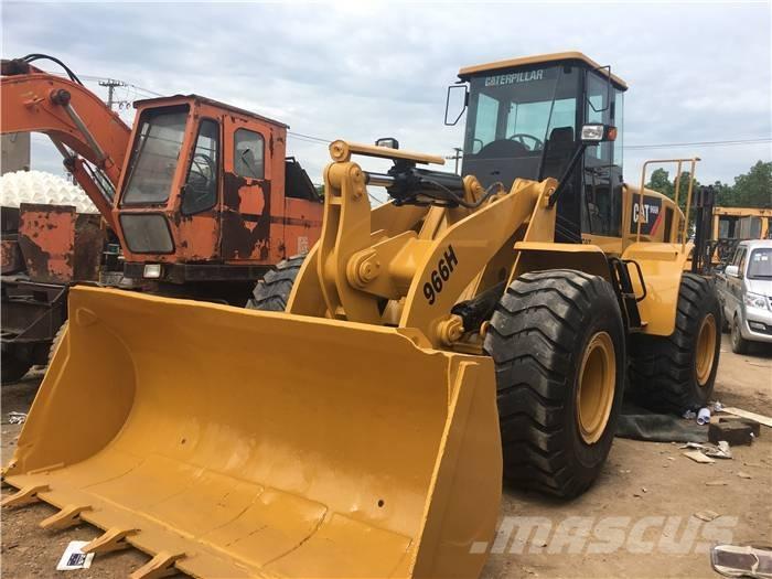 CAT 966 H Pale gommate