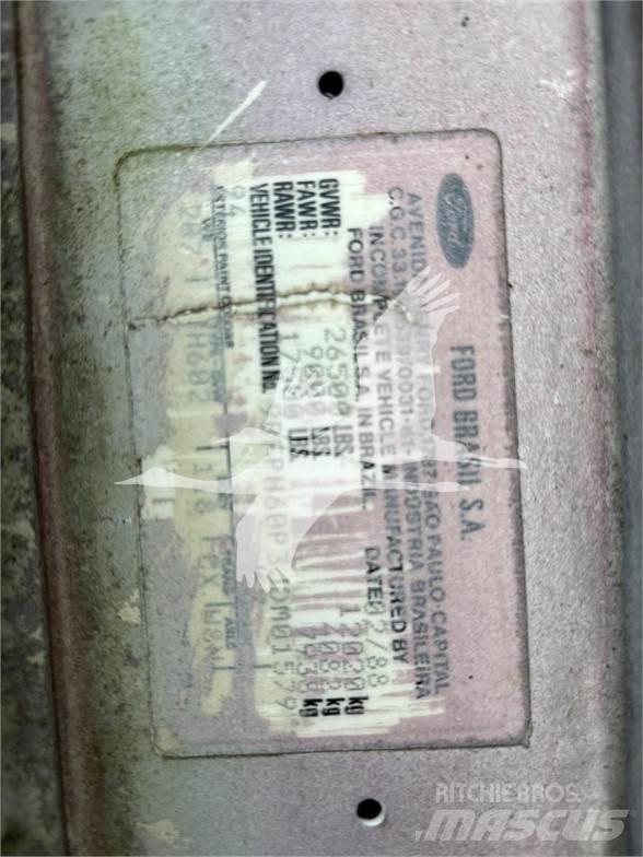Ford C8000 Costruzioni - Altro