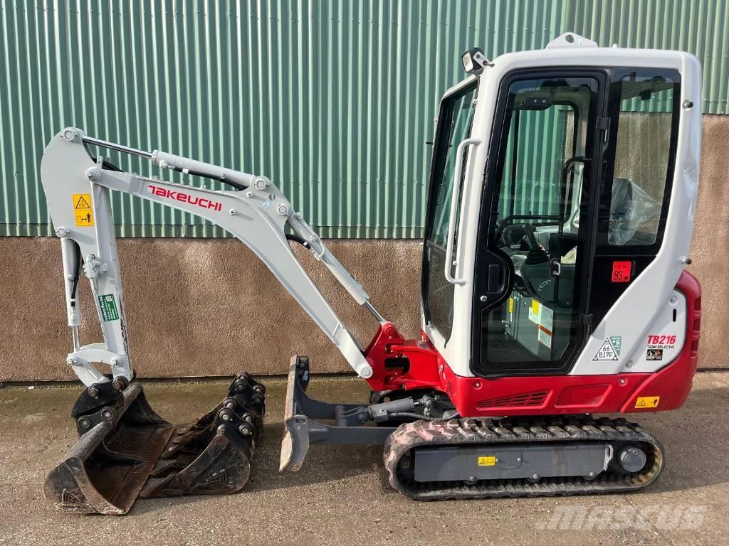 Takeuchi TB 216 A Miniescavatori