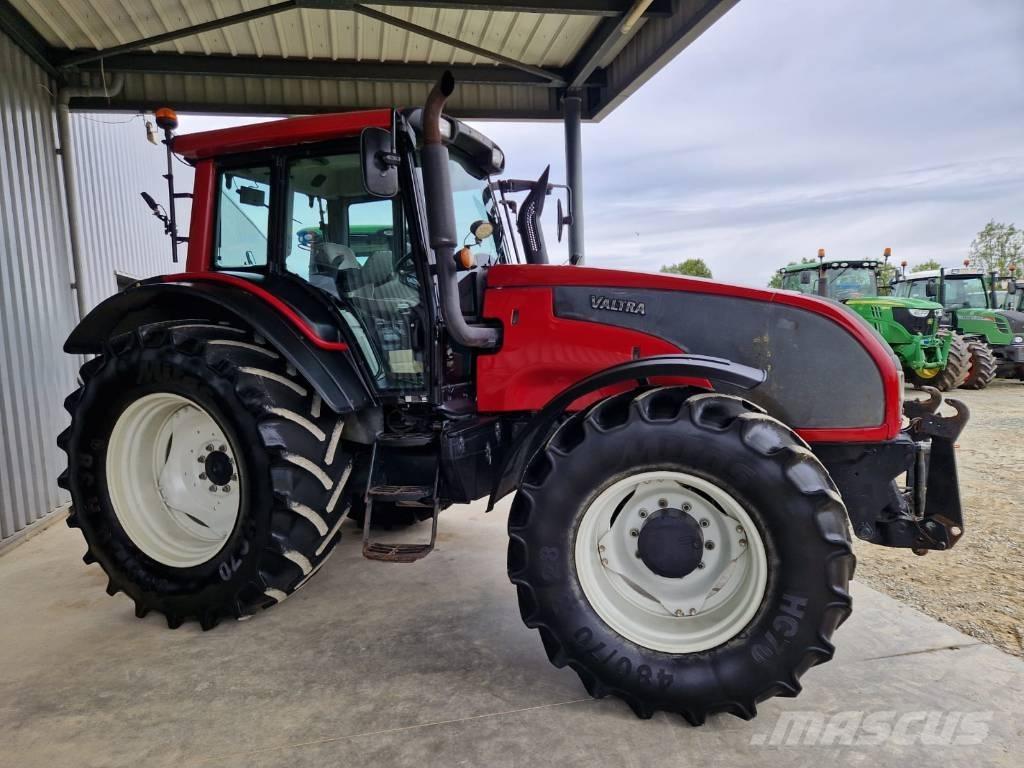Valtra T 171 Trattori