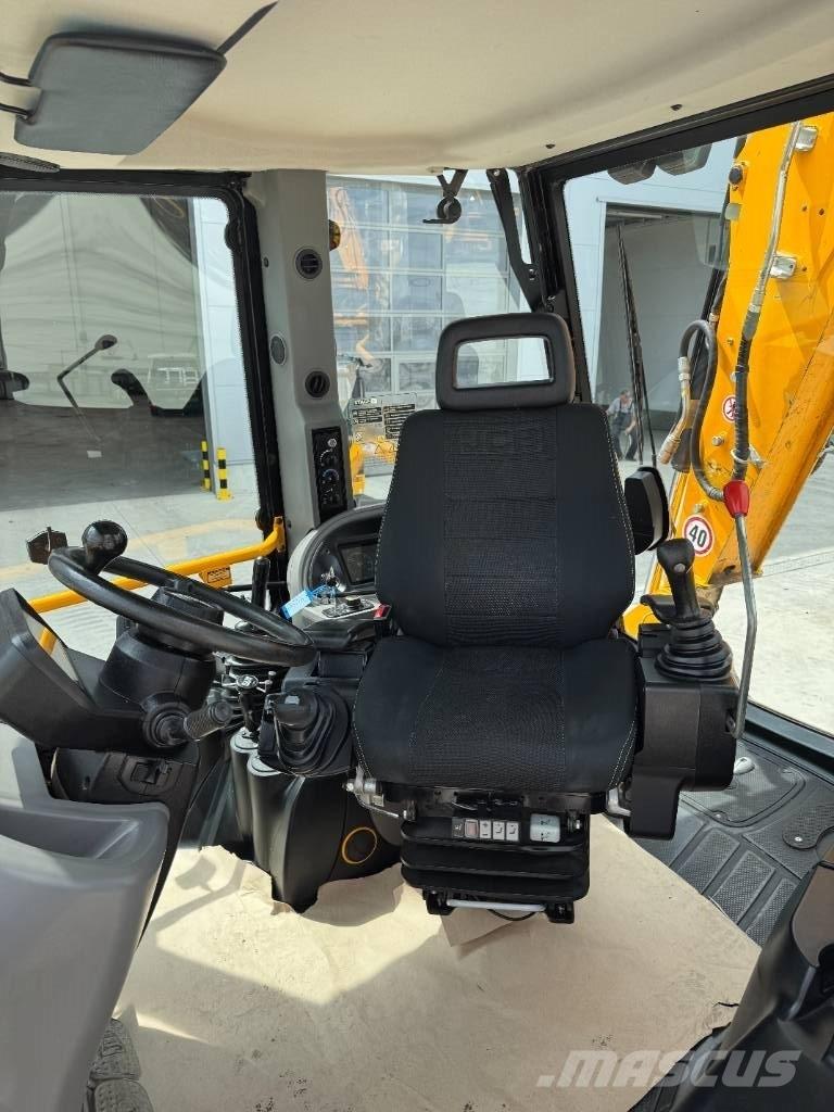 JCB 4 CX Pro Terne