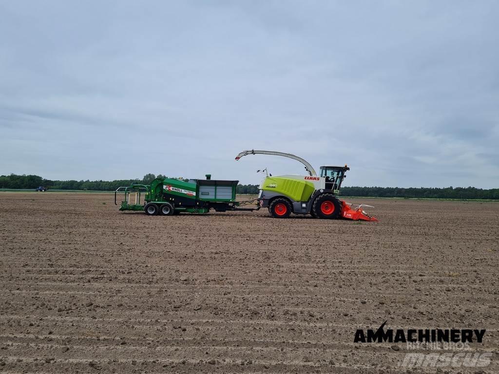 CLAAS Jaguar 940 Trince semoventi