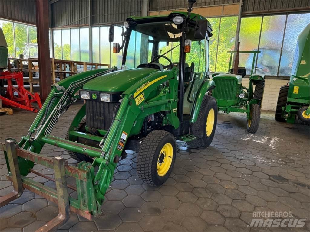 John Deere 3320 Agricoltura - Altro