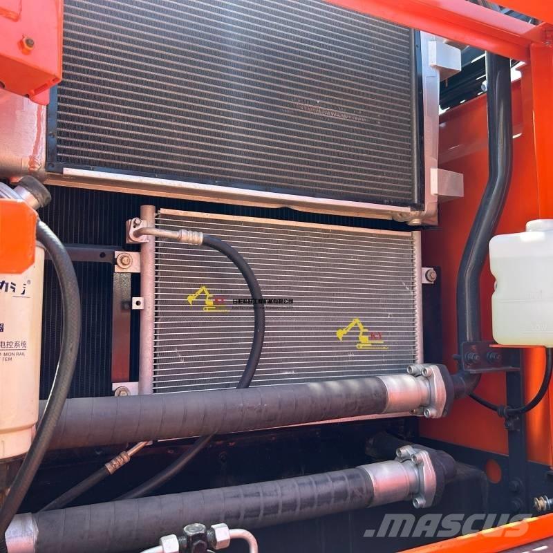 Doosan DX225-9C Escavatori cingolati