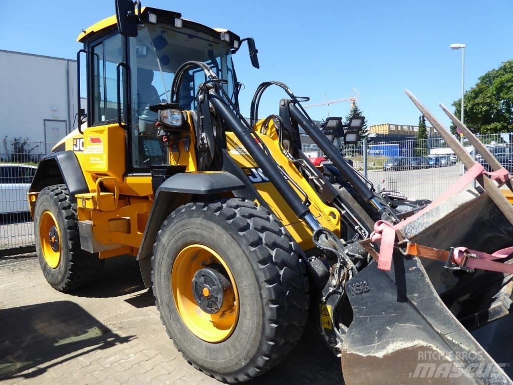 JCB 417 HT Pale gommate