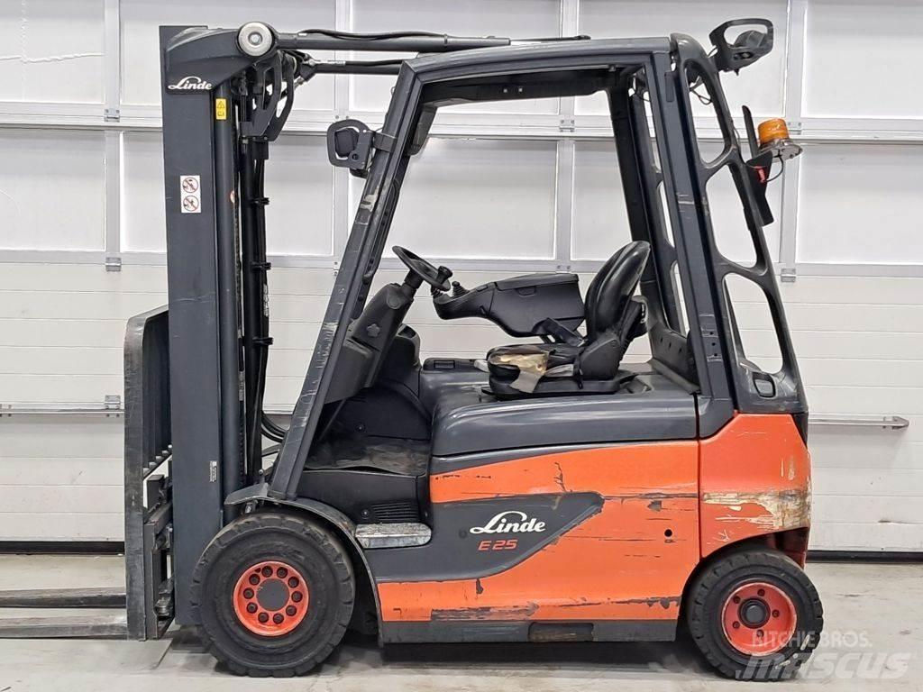 Linde E25-01 Carrelli elevatori elettrici