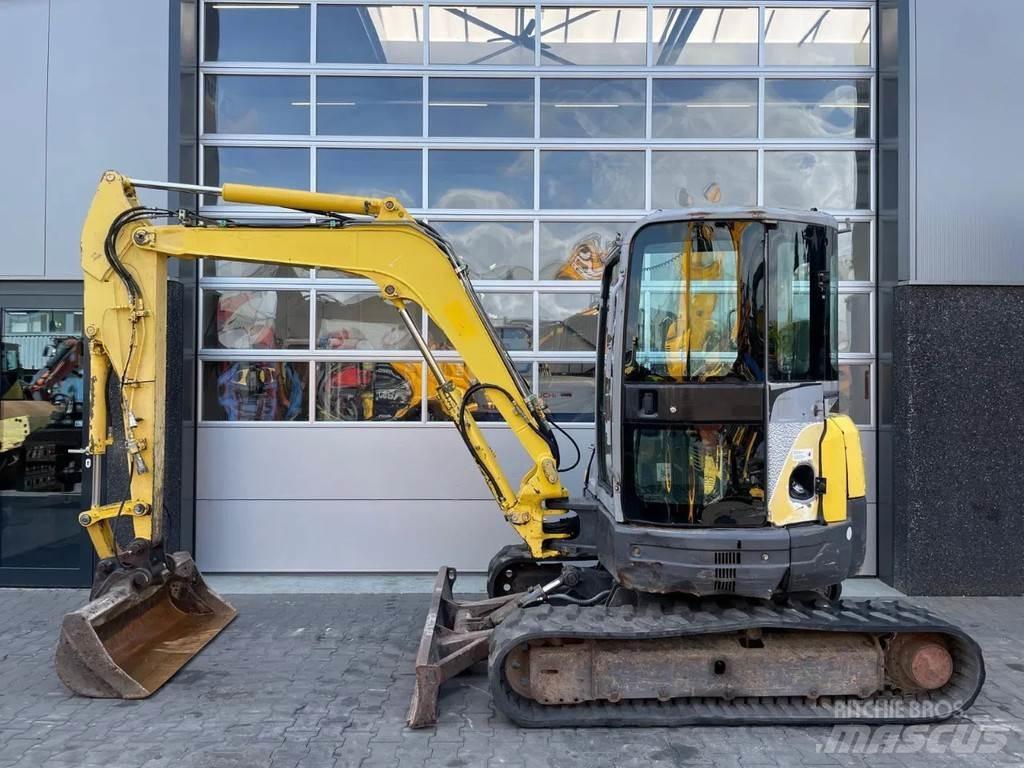 New Holland E50.2 Miniescavatori