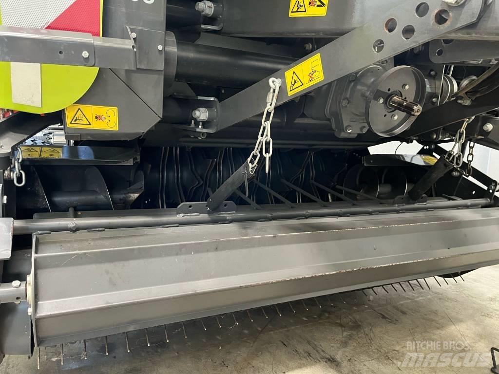 CLAAS Variant 480 RC Rotopresse