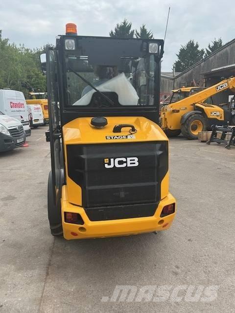 JCB 403 PLUS Sollevatori telescopici per agricoltura