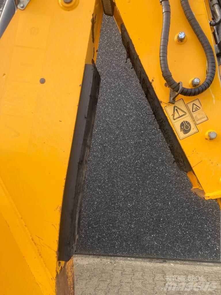 JCB 4 CX Terne