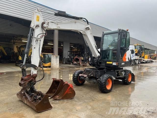 Bobcat E 57 W Escavatori gommati