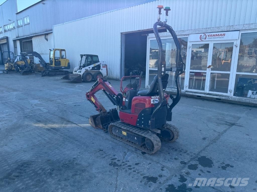 Yanmar SV08 (1F117) Miniescavatori