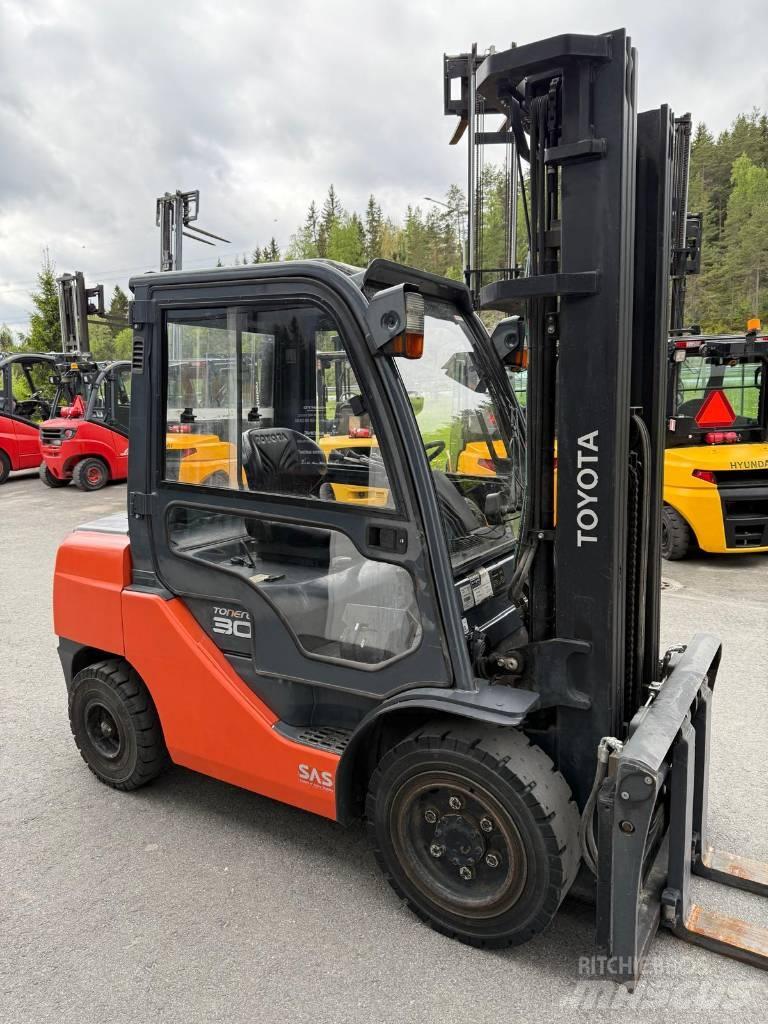 Toyota 02-8 FDF 30 Carrelli elevatori diesel
