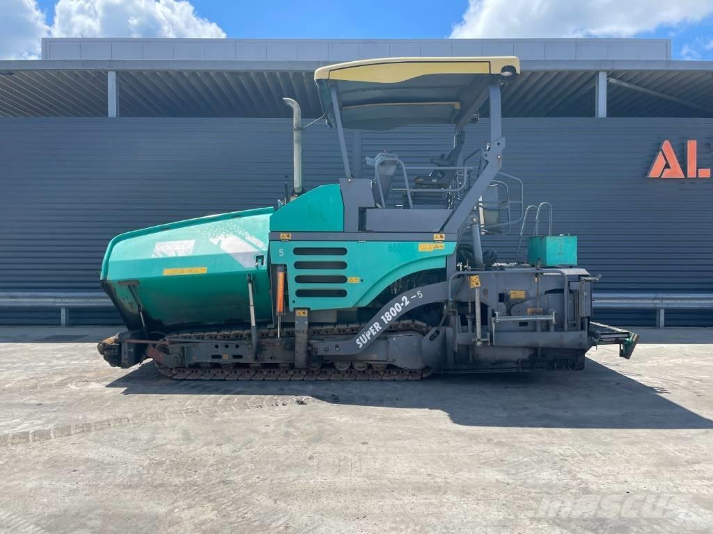 Vögele SUPER 1800-2 Finitrici