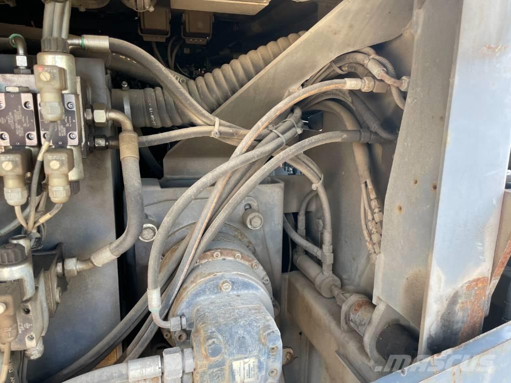 Vögele SUPER 1800-2 Finitrici