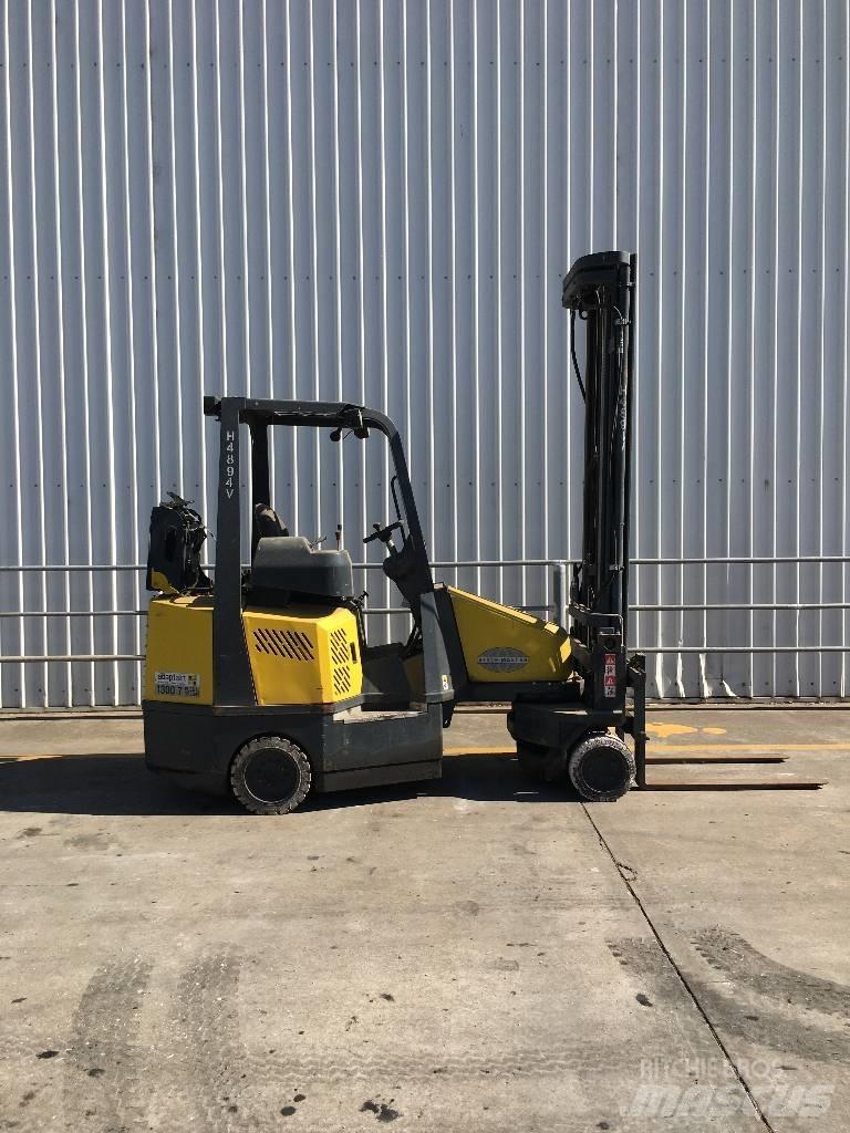 Aisle-Master 20S Elevatore passaggio stretto