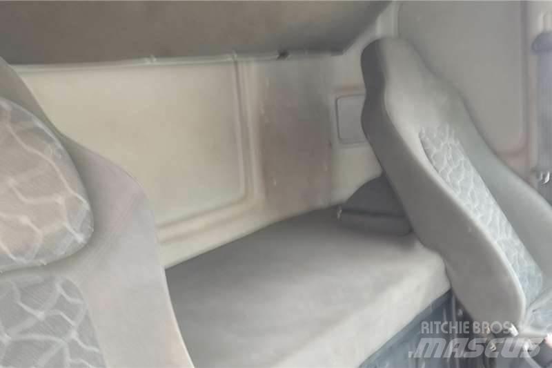 Daewoo KL3TX Camion altro