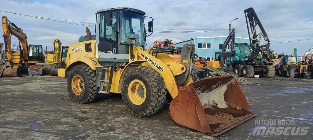 New Holland W 130 Pale gommate