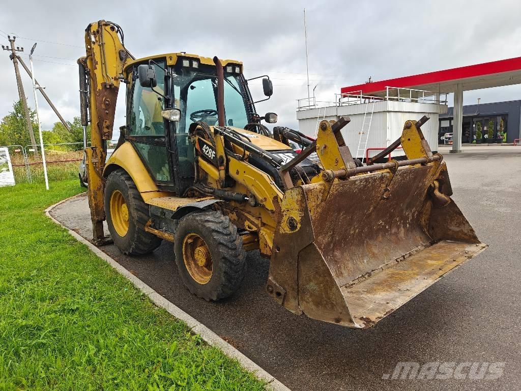 CAT 428 F Terne